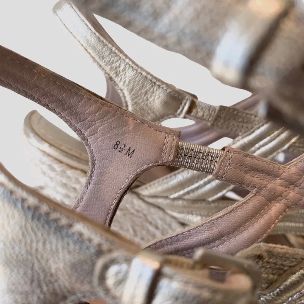JOAN & DAVID METALLIC GOLD LEATHER STRAP ESPADRILLE WEDGE SANDALS